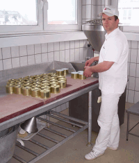 Herstellung der Wurstwaren Herstellung der Wurstwaren